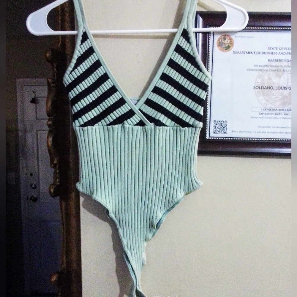 Vintage Y2K "Wayne Rogers" women's new silk spandex ribbed blend bodysuit small - Picture 2 of 4